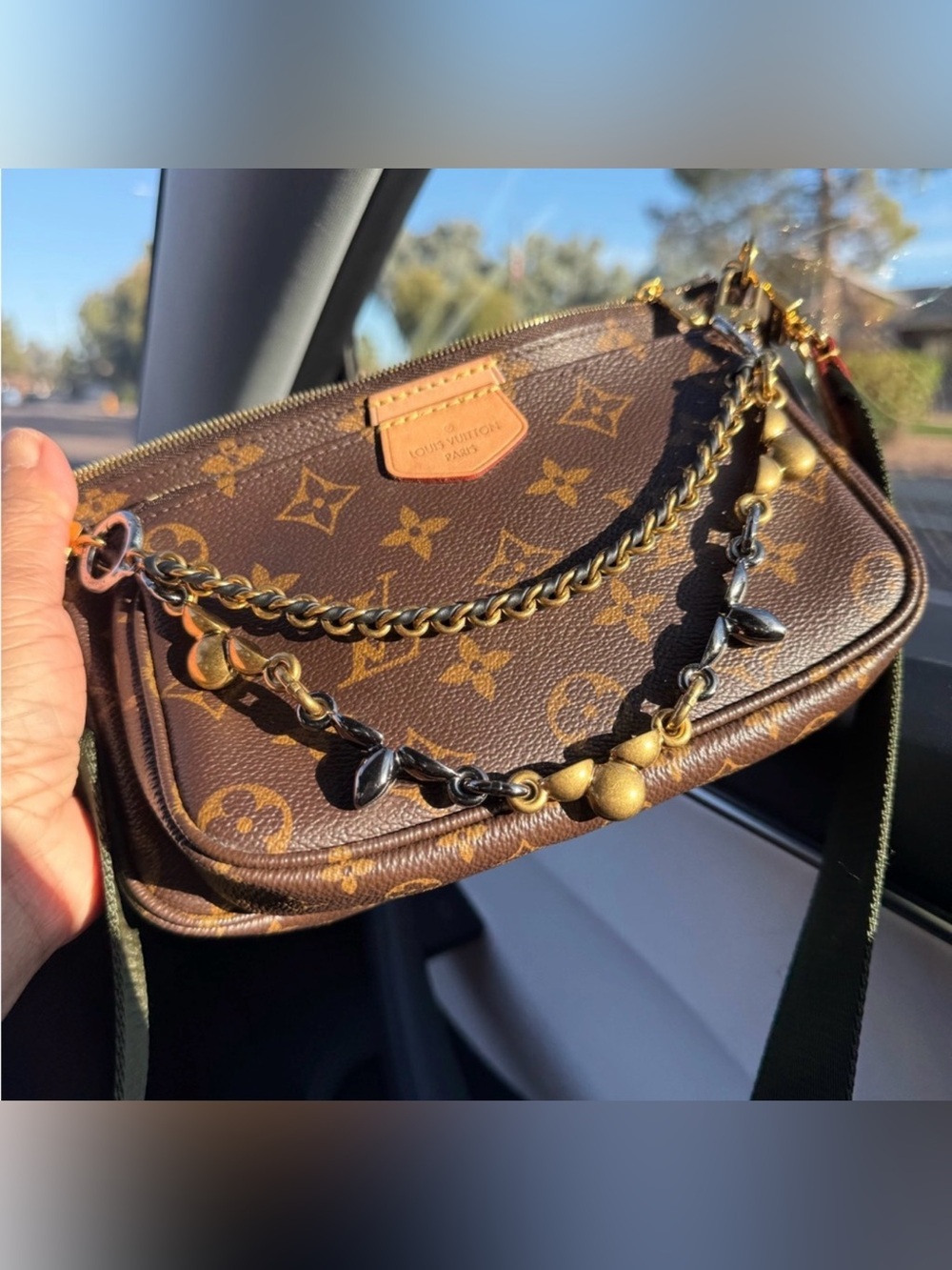 Sale Fm 750🎉. Louis Vuitton Bag Charm